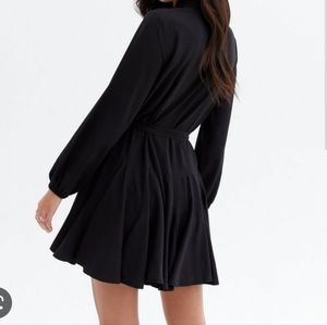 Talula Aritizia Black Long Sleeve Dress